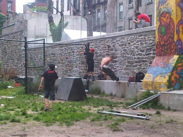 Manhattan-20110604-00124